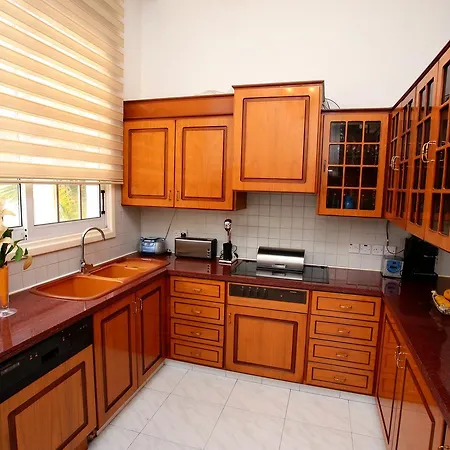 The White House * Larnaca