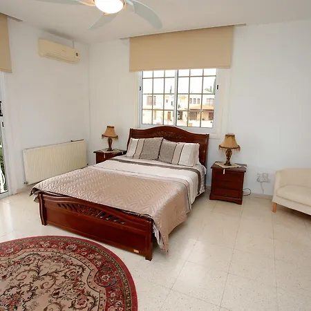 The White House * Larnaca