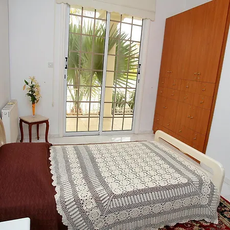 The White House * Larnaca