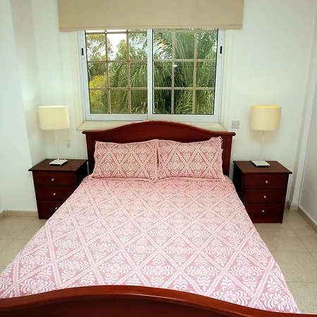 The White House וילה לרנקה