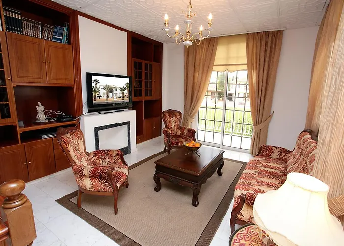 The White House * Ларнака