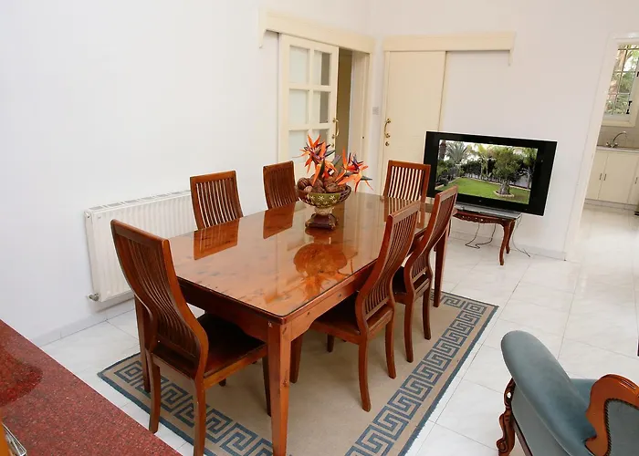 Вілла The White House