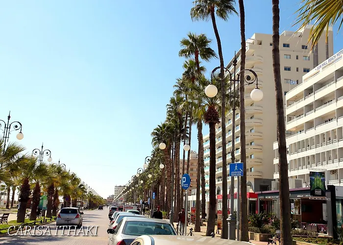 Вілла The White House *