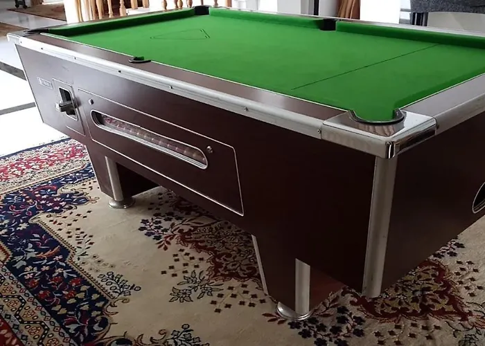 The White House * Larnaca